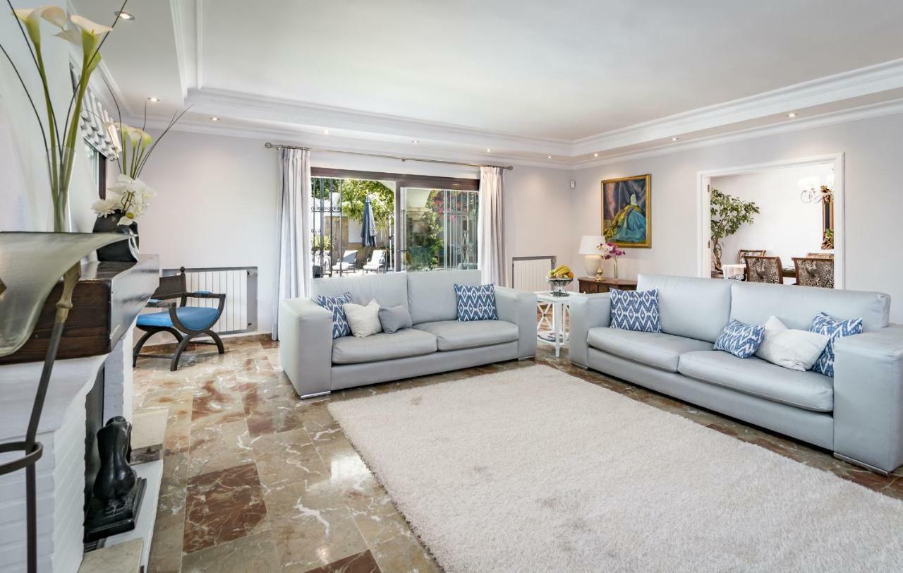 Villa Casakhan, Beautiful Luxury Villa, Marbella Eksteriør billede