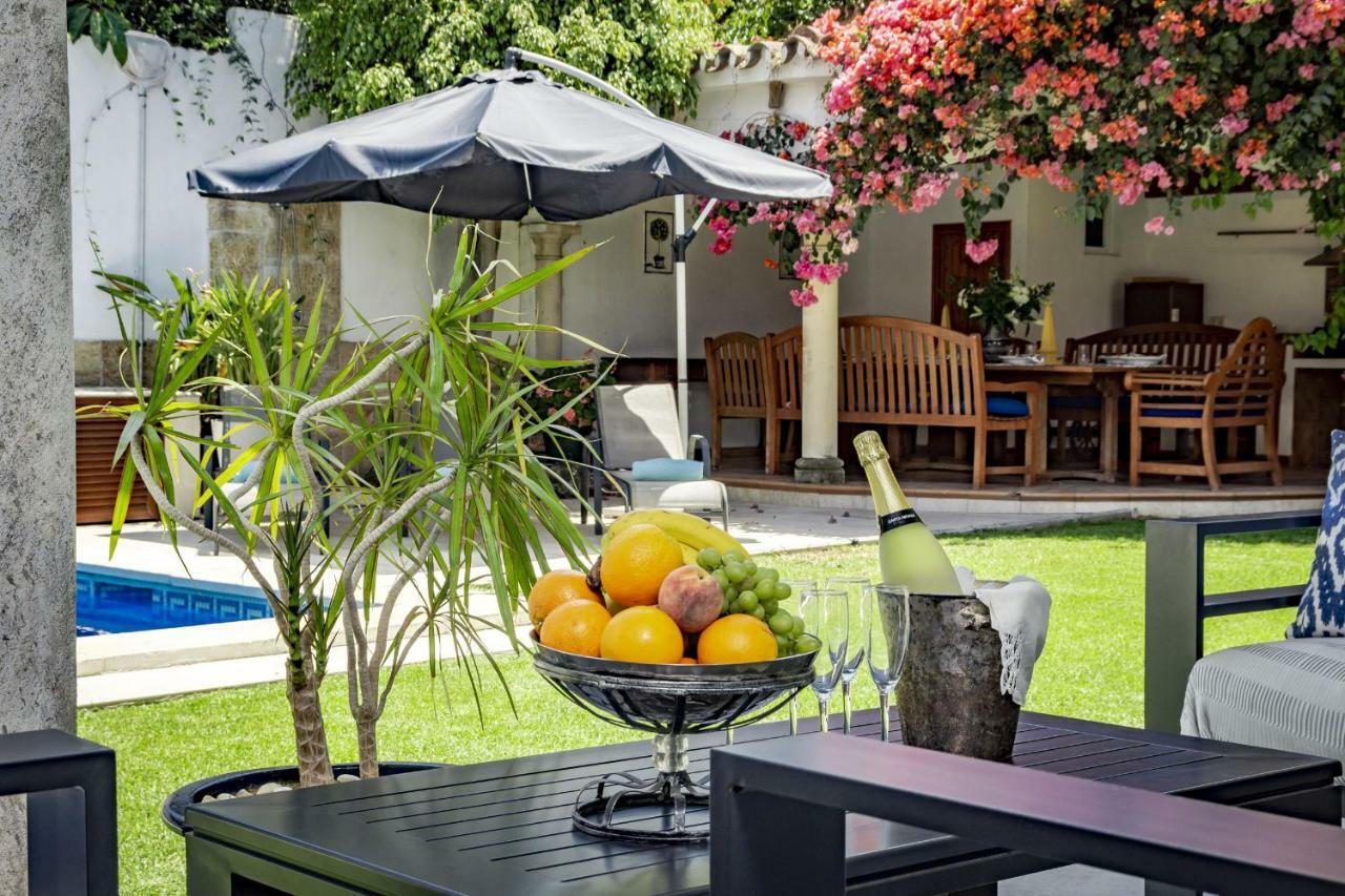 Villa Casakhan, Beautiful Luxury Villa, Marbella Eksteriør billede