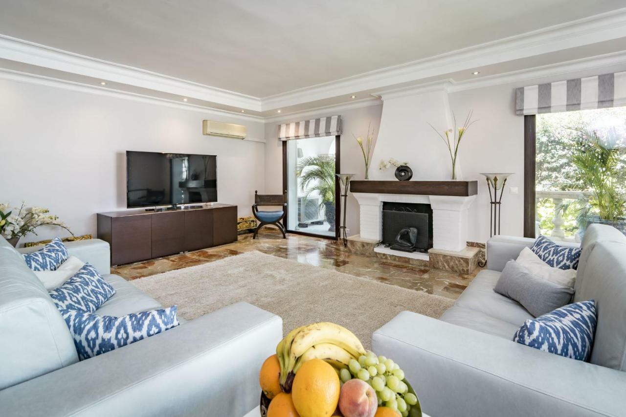 Villa Casakhan, Beautiful Luxury Villa, Marbella Eksteriør billede